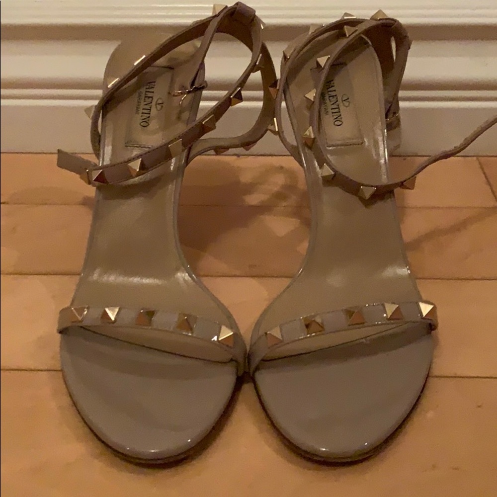 Valentino Rockstud Sandel